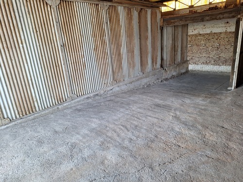 Photo de l'annonce : Places d'hivernage dans hangar fermé sécurisé