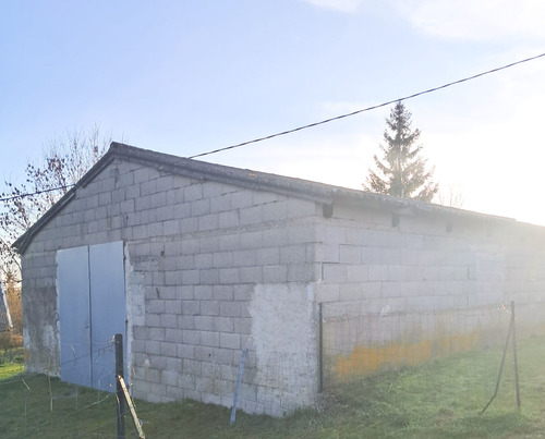 Photo de l'annonce : Places d'hivernage dans hangar fermé