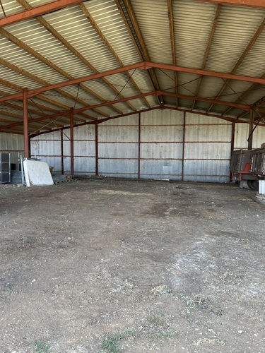 Photo de l'annonce : Places d'hivernage dans hangar couvert