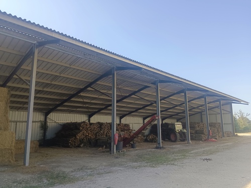 Photo de l'annonce : Places d'hivernage dans hangar couvert