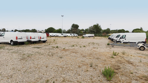 Photo de l'annonce : Hivernage plein air sécurisé, livraison et entretien véhicule possible