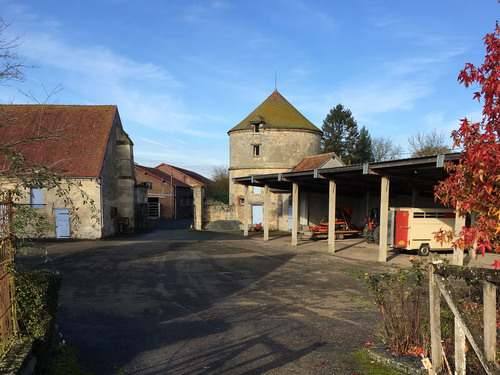 Photo de l'annonce : Places d'hivernage dans hangar couvert sécurisé