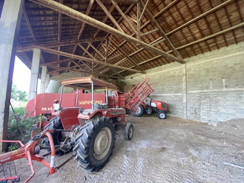 Photo de l'annonce : Espace de stockage et d'hivernage dans hangar couvert