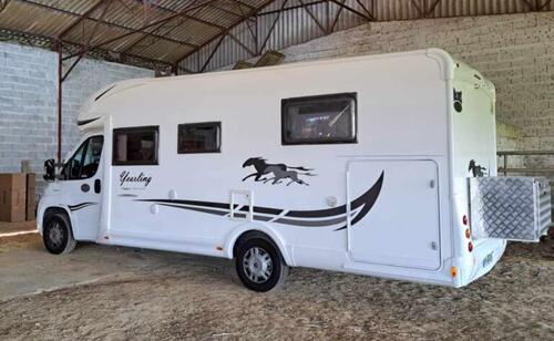 Photo de l'annonce : Place d’hivernage en hangar ouvert et sécurisé