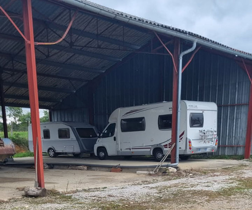 Photo de l'annonce : Hivernage tous véhicules entre Besançon et Dijon
