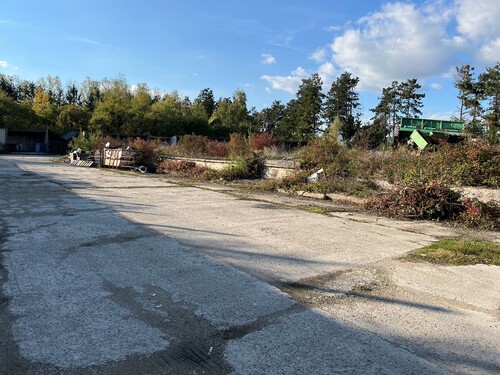 Photo de l'annonce : Places d'hivernage en espace plein air sécurisé