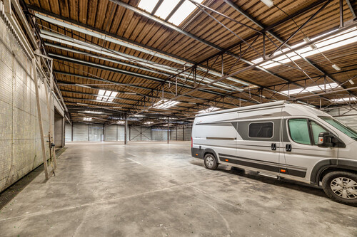 Photo de l'annonce : Places d'hivernage en hangar fermé et sécurisé