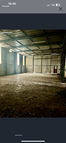 Photo de l'annonce : Places d'hivernage en intérieur dans bâtiment fermé sécurisé