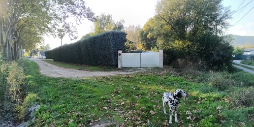 Photo de l'annonce : Places d'hivernage extérieur sur terrain plein air et sécurisé