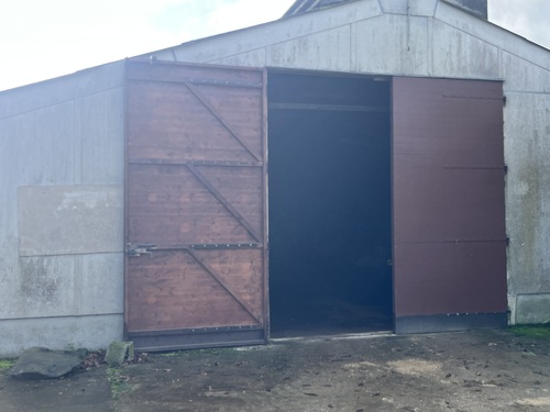 Photo de l'annonce : Places d'hivernage en intérieur dans bâtiment fermé sécurisé