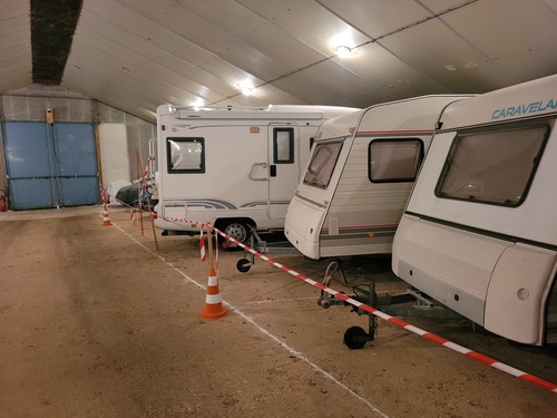Photo de l'annonce : Places d'hivernage dans hangar fermé sécurisé
