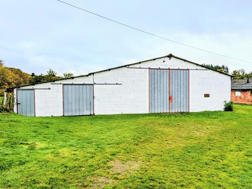 Photo de l'annonce : Places d'hivernage en intérieur dans bâtiment fermé sécurisé
