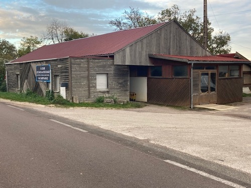 Photo de l'annonce : Places d'hivernage dans hangar couvert