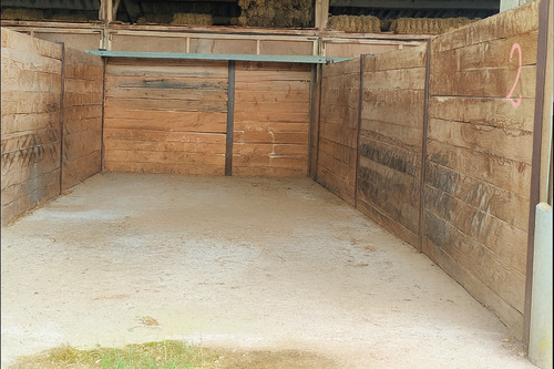 Photo de l'annonce : Places d'hivernage dans hangar fermé