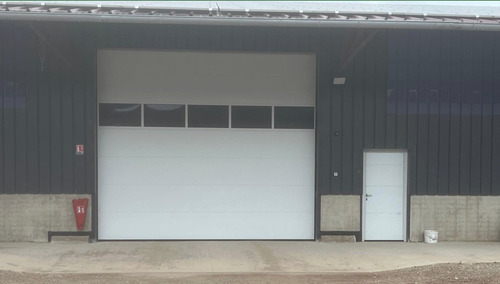 Photo de l'annonce : Stockage / Hivernage tout type de véhicule et marchandise