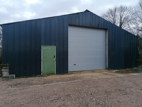 Photo de l'annonce : Places d'hivernage en intérieur dans bâtiment fermé sécurisé