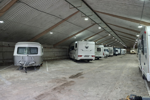 Photo de l'annonce : Place d'hivernage sécurisée et 100% autonome 24h/7j