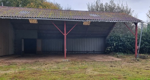 Photo de l'annonce : Places d'hivernage dans hangar couvert