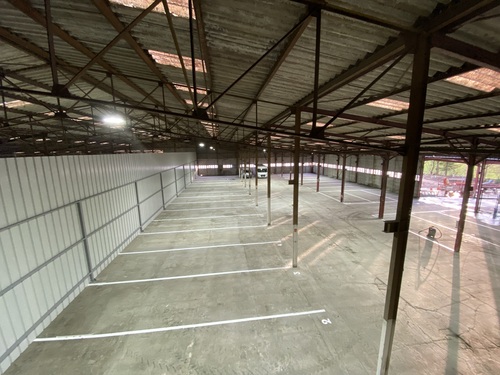 Photo de l'annonce : Hivernage poids lourds en intérieur dans bâtiment fermé sécurisé