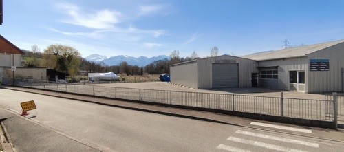 Photo de l'annonce : Places d'hivernage sur parking plein air sécurisé