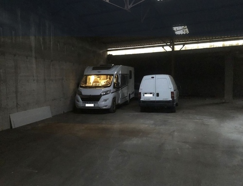 Photo de l'annonce : Places d'hivernage en intérieur dans bâtiment fermé