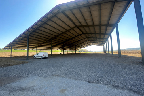 Photo de l'annonce : Places d'hivernage couvertes, proches Lyon et A6