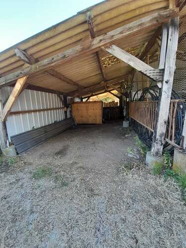 Photo de l'annonce : Places d'hivernage dans hangar couvert sécurisé
