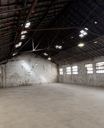 Photo de l'annonce : Places d'hivernage dans hangar couvert sécurisé pour bateau et jet-ski