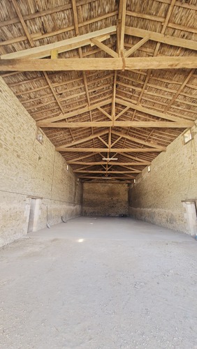 Photo de l'annonce : Places d'hivernage en intérieur dans bâtiment fermé sécurisé