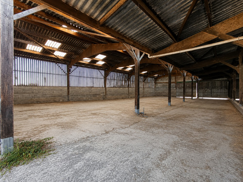 Photo de l'annonce : Places d'hivernage dans hangar couvert