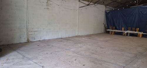 Photo de l'annonce : Places d'hivernage dans hangar couvert