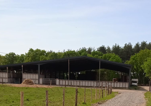 Photo de l'annonce : Places d'hivernage en hangar couvert
