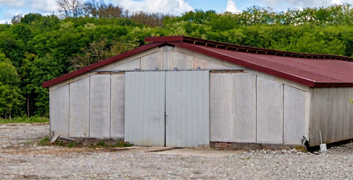 Photo de l'annonce : Places d'hivernage en intérieur dans bâtiment fermé sécurisé