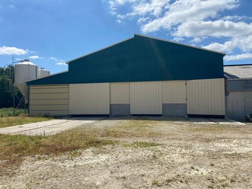 Photo de l'annonce : Places d'hivernage dans hangar couvert