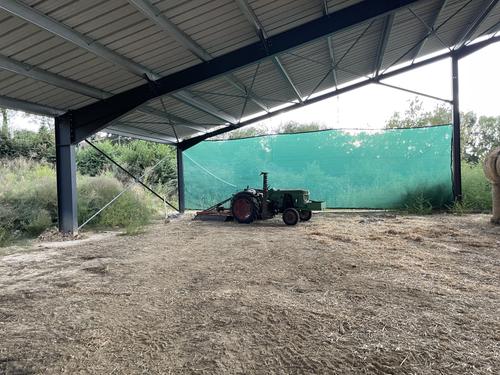 Photo de l'annonce : Places d'hivernage dans hangar couvert sécurisé