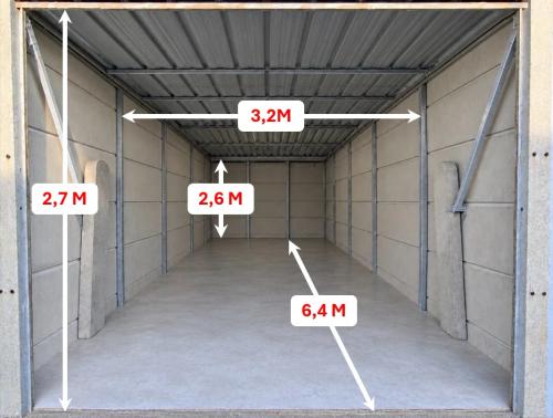 Photo de l'annonce : Box individuel fermé - Proche Paris - UNIQUEMENT POUR PARTICULIER & VL